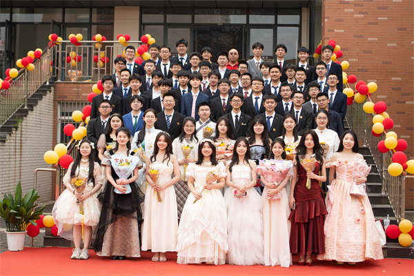 bd690cb55c4c49538532ce6893687562.jpg