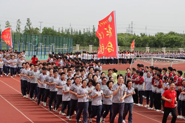 bde6357a1b034fef8f187******2920f6c.jpg bde6357a1b034fef8f187******2920f6c.jpg