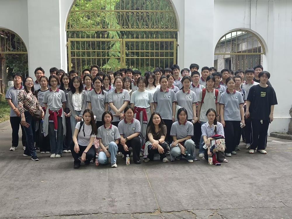 81cf725d74ac4e209e74c16cdaeed0cc.jpg